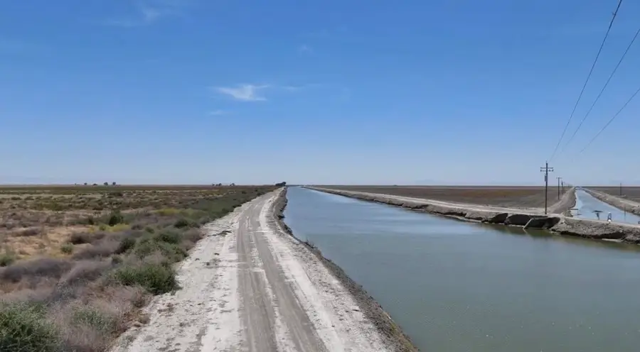Atwell Island Tract/road 16, Hanford, CA 93230 - #3