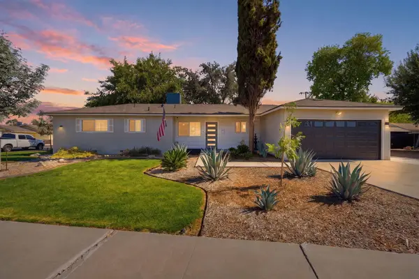 890 Laurel Lane, Lemoore, CA 93245