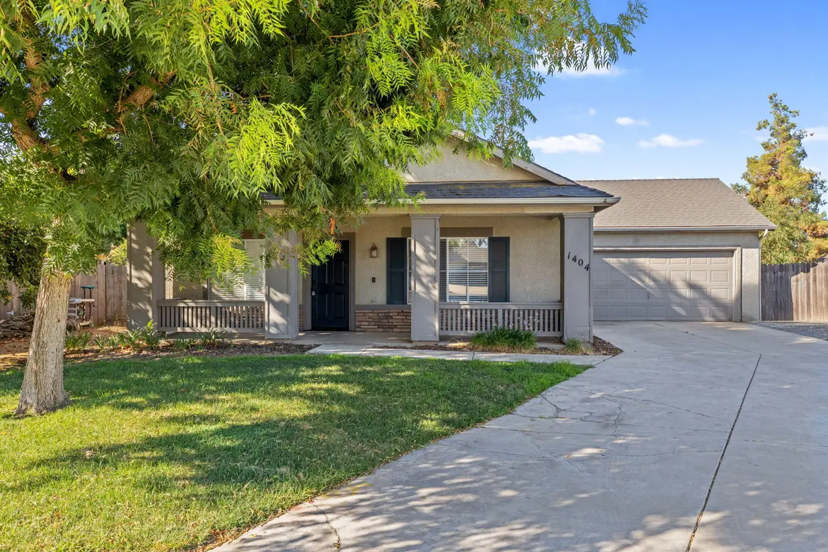1404 Bradley Court, Exeter, CA 93221 - #1