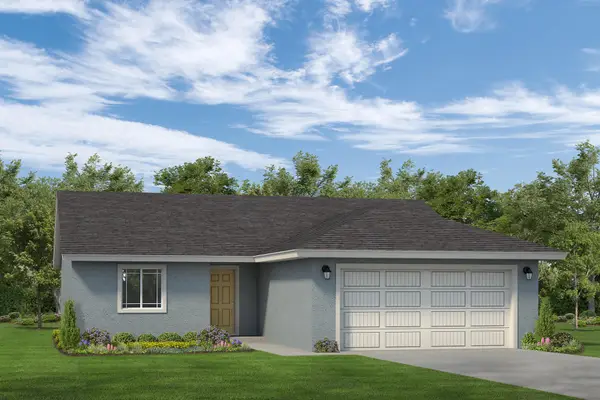 492 W Trooper, Porterville, CA 93257