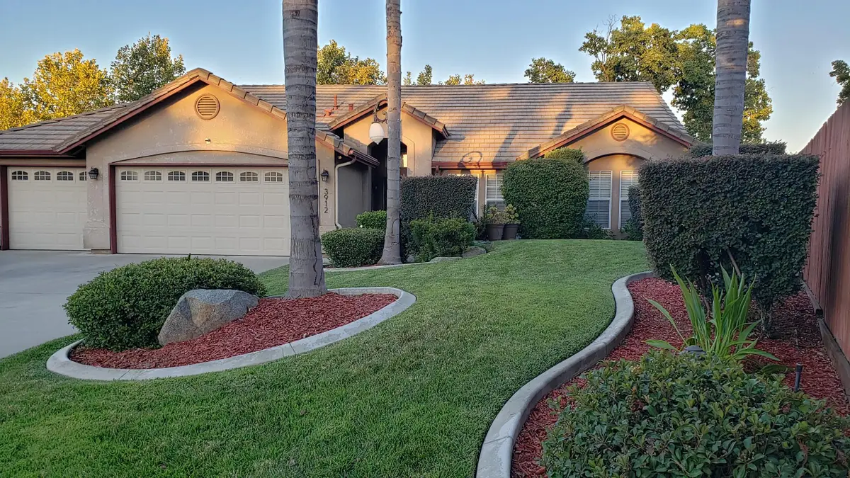 3912 S Vickie Court, Visalia, CA 93277 - #1