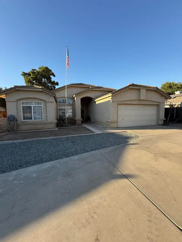 3942 E Four Creeks Court, Visalia, CA 93292