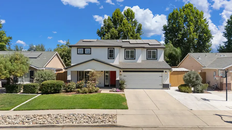 2874 W Porter Avenue, Visalia, CA 93291 - #2