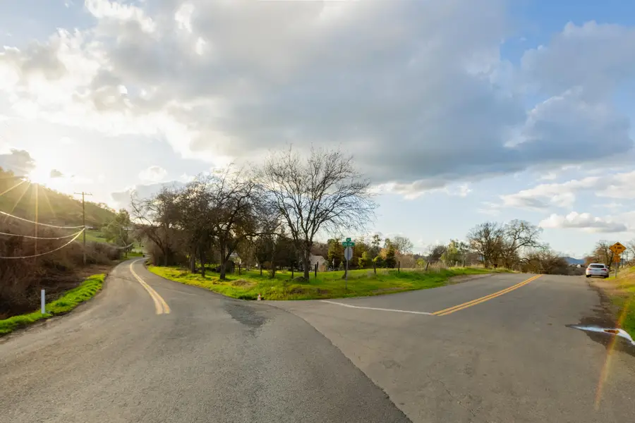 Tule Oak Drive, Springville, CA 93265 - #2