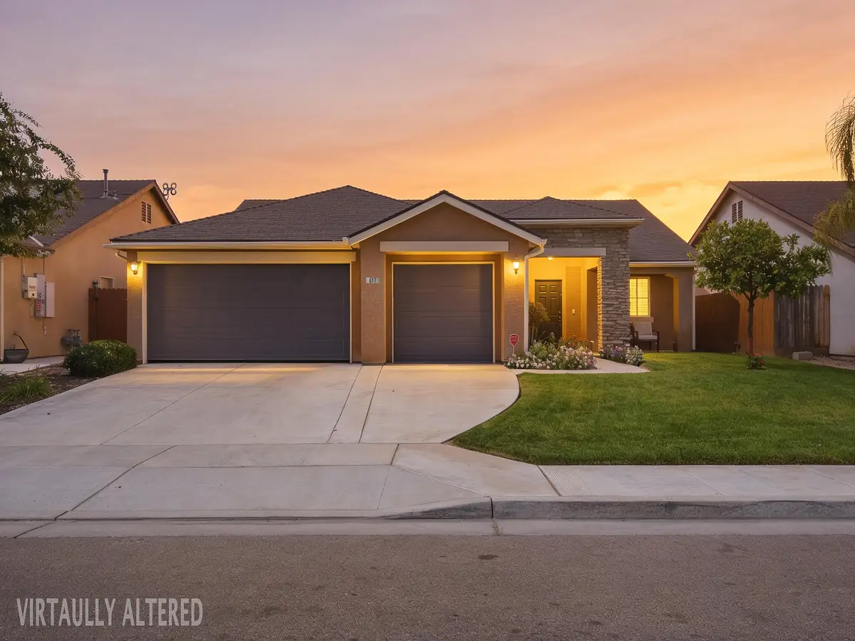 617 Sarah Lane, Dinuba, CA 93618 - #1