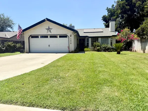 1535 Hartley Avenue, Farmersville, CA 93223