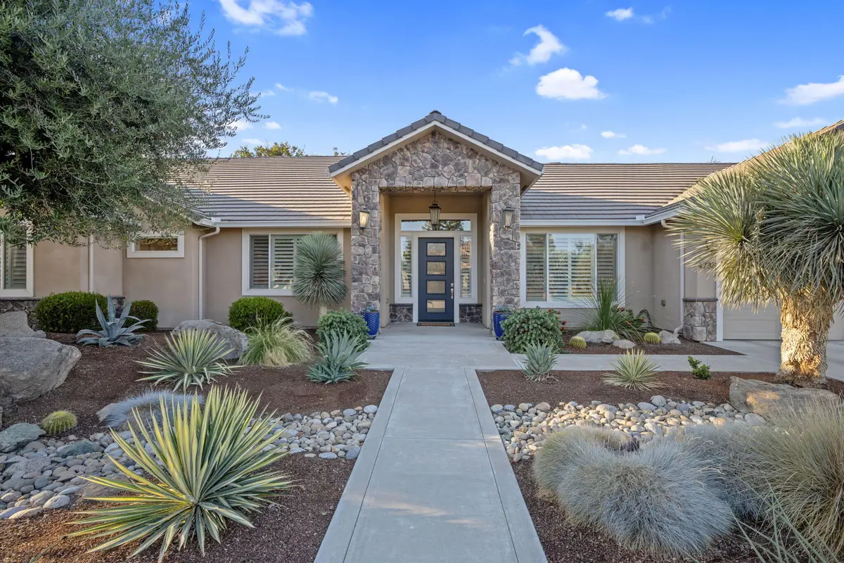 4738 W Crystal Court, Visalia, CA 93291 - #1