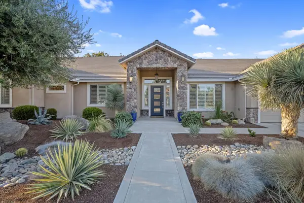 4738 W Crystal Court, Visalia, CA 93291