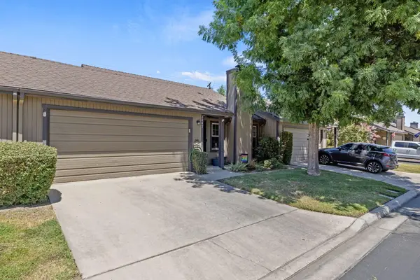 2442 E Tulare Avenue, Visalia, CA 93292