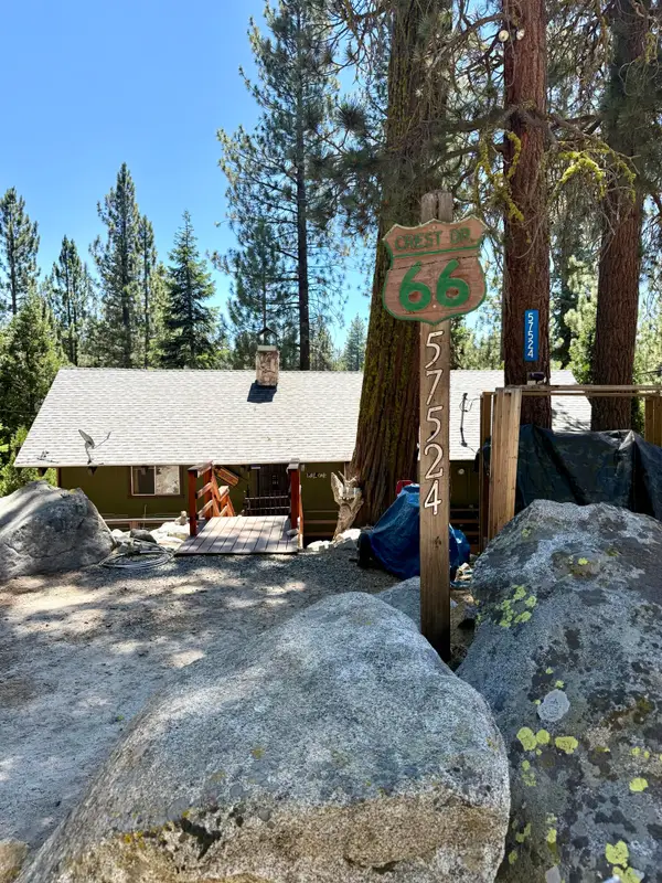 57524 Crest Drive, Springville, CA 93265