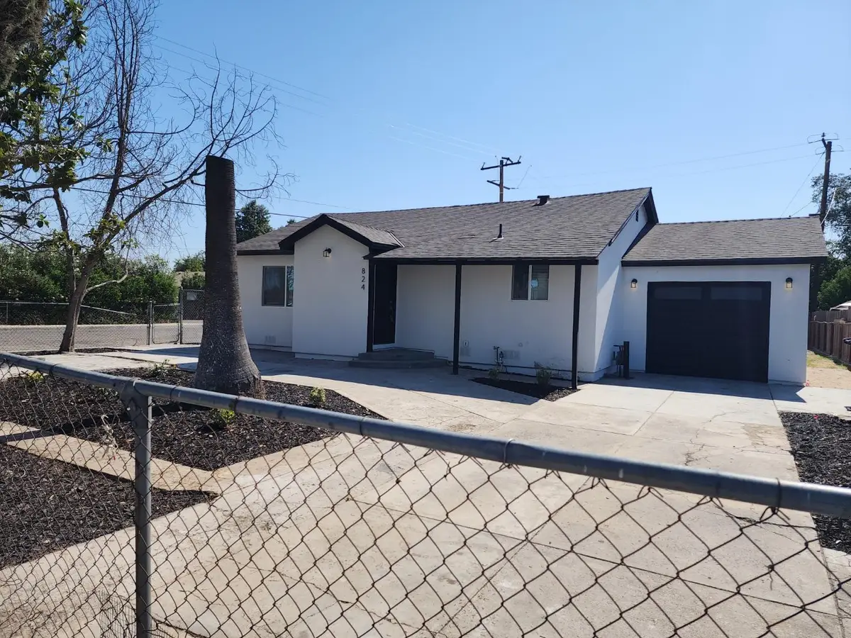 824 N Divisadero Street N, Visalia, CA 93291 - #1