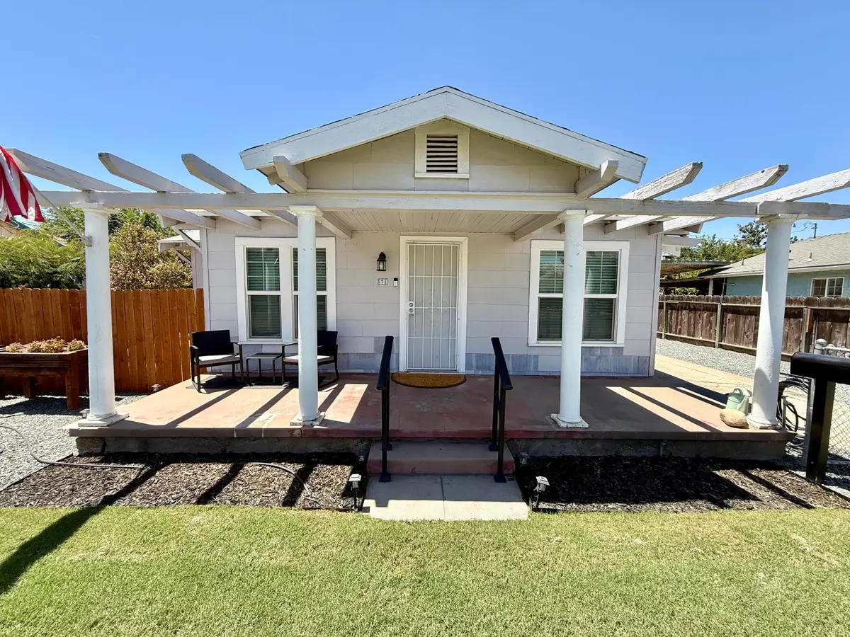 571 N 3rd Street N, Porterville, CA 93257 - #1