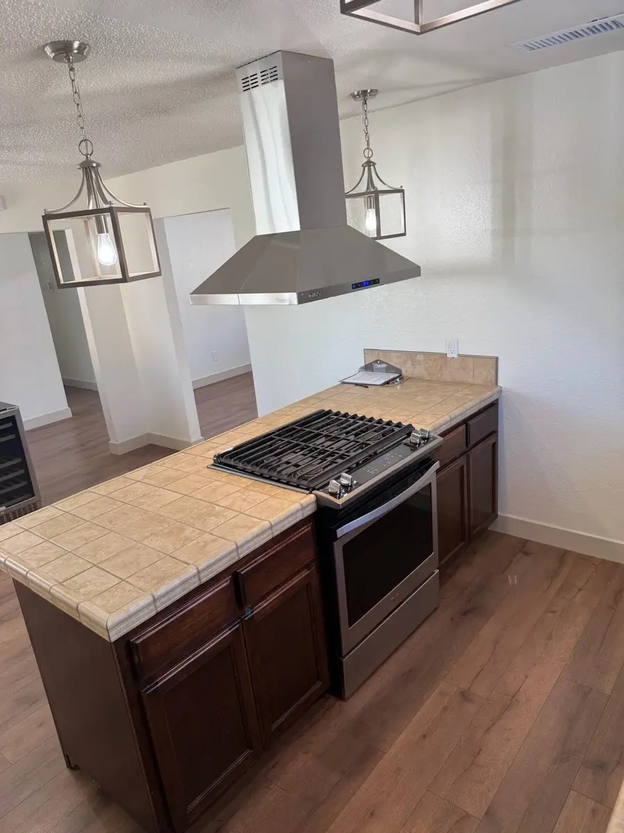 1680 Mccomb Avenue, Porterville, CA 93257 - #3