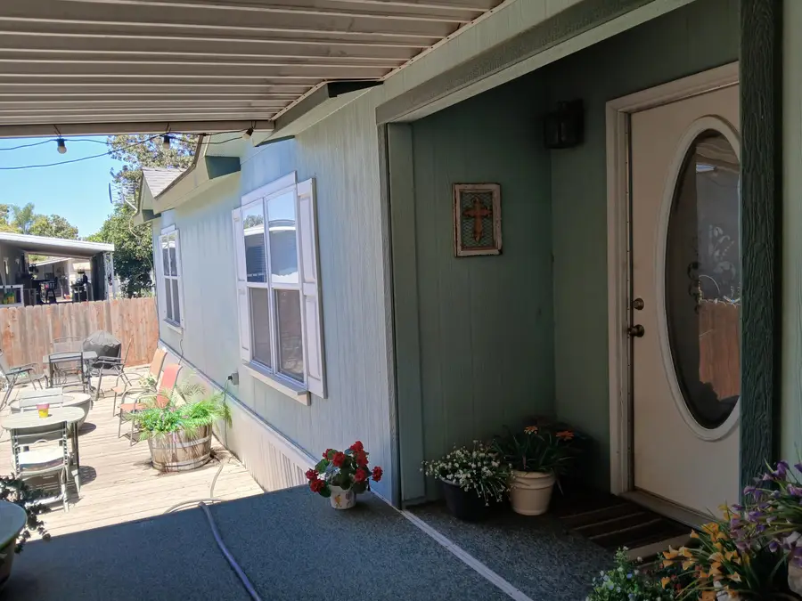 2400 W Midvalley Avenue #Q7, Visalia, CA 93277 - #3