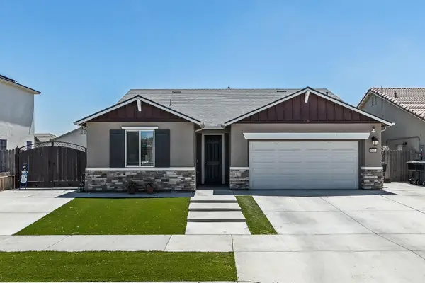 3541 E Laura Avenue, Visalia, CA 93292