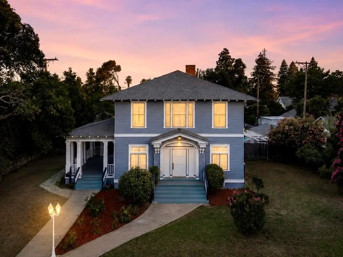401 W Grove Avenue, Visalia, CA 93291 - #1