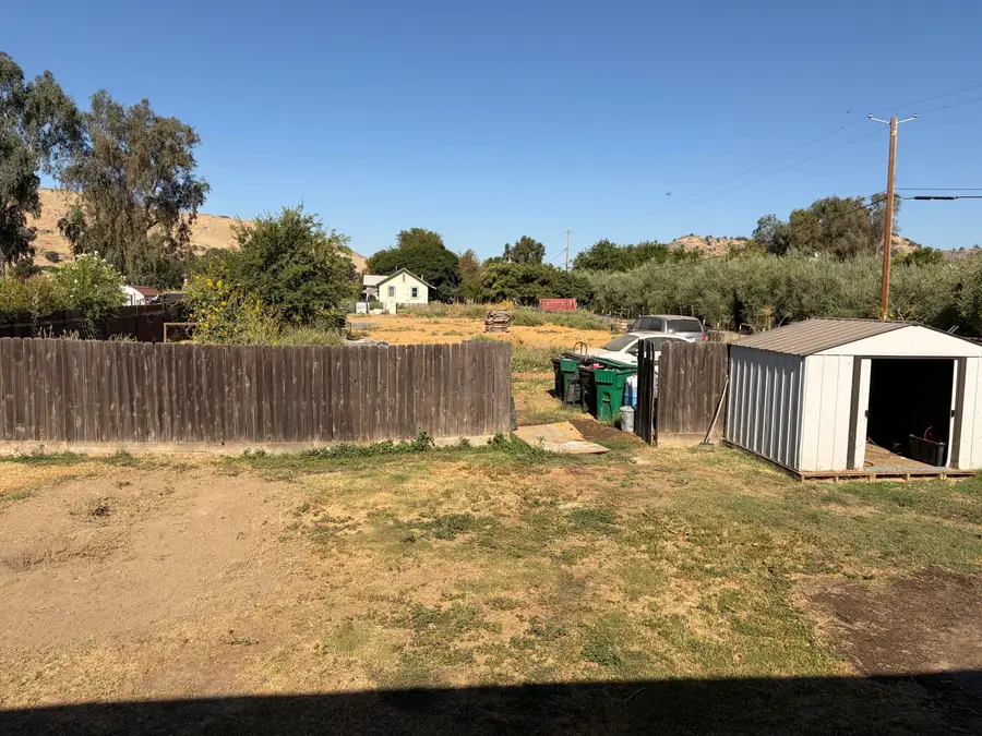37421 Millwood Drive, Woodlake, CA 93286 - #3