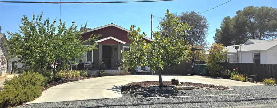35437 Ward Avenue, Springville, CA 93265 - #2