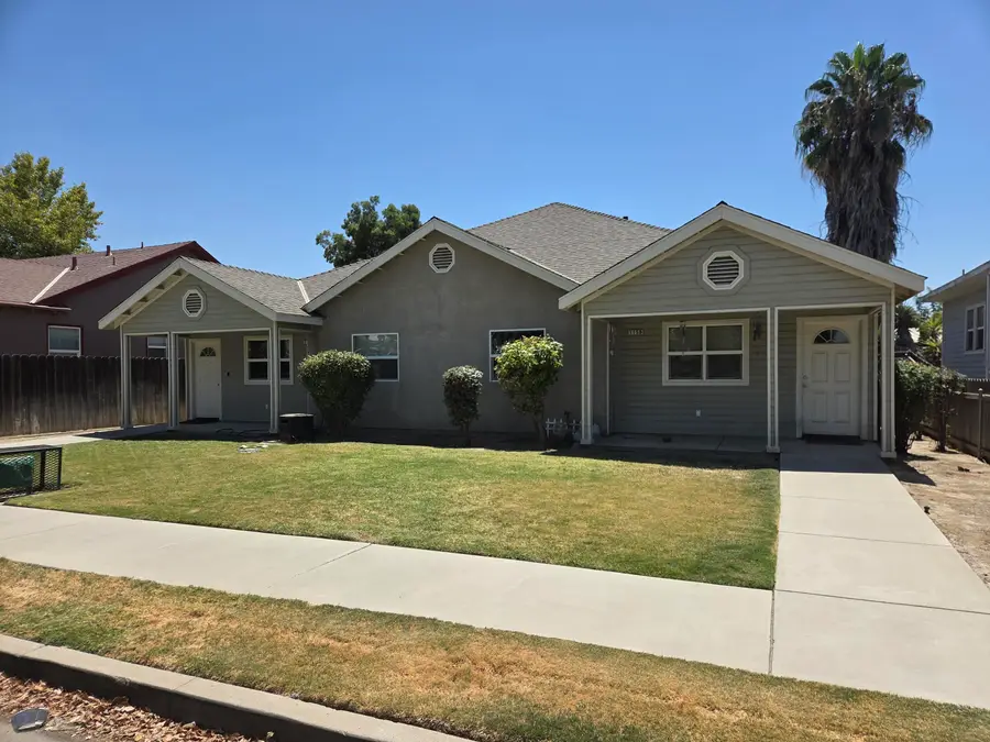 115 W Elm Street, Hanford, CA 93230 - #2