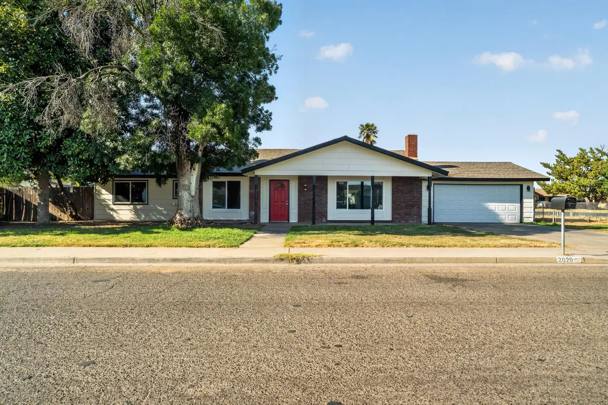 2020 Tomah Avenue, Porterville, CA 93257 - #1