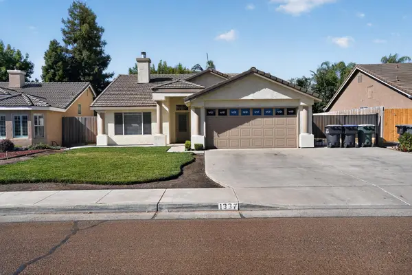 1337 E Sunnyside, Visalia, CA 93292