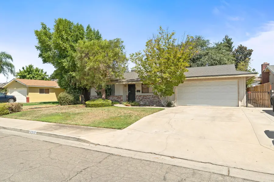 2212 Goldridge Street, Selma, CA 93662 - #2