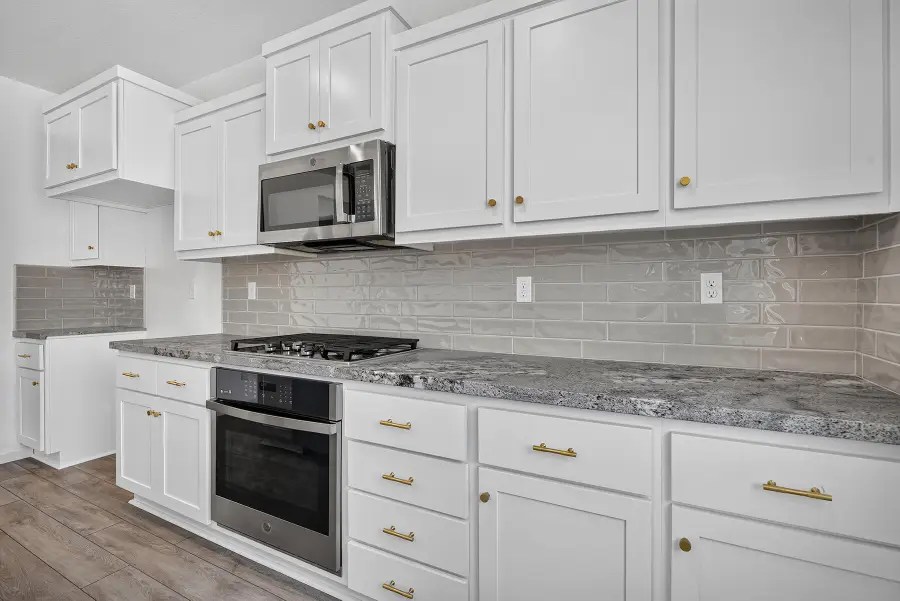 2776 Sand Hills Avenue, Tulare, CA 93274 - #3