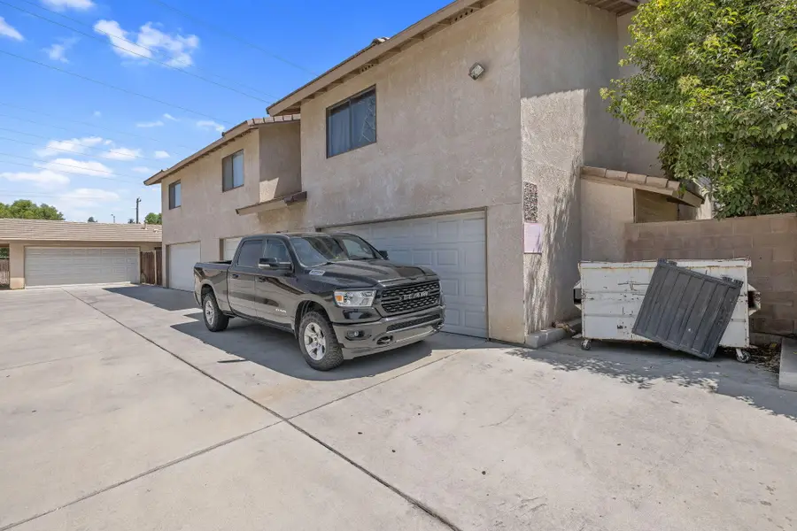 8200 Laborough Drive, Bakersfield, CA 93311 - #3