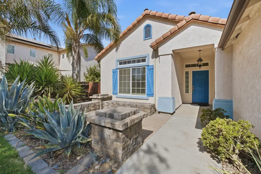 1919 N Sonoma Court, Hanford, CA 93230 - #2