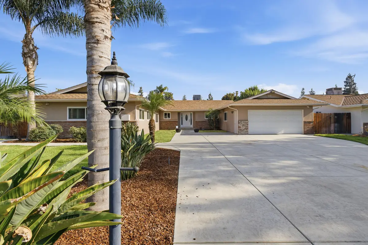 908 N Beatrice Drive, Tulare, CA 93274 - #1