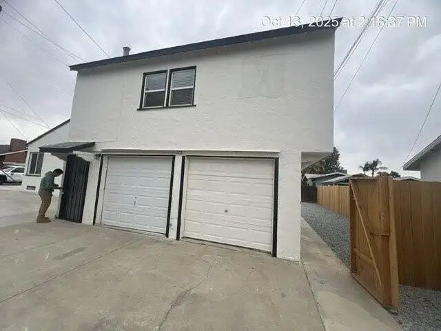 134 N Madden Street, Tulare, CA 93274 - #2