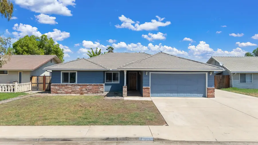 1646 Bel Aire Avenue, Porterville, CA 93257 - #2