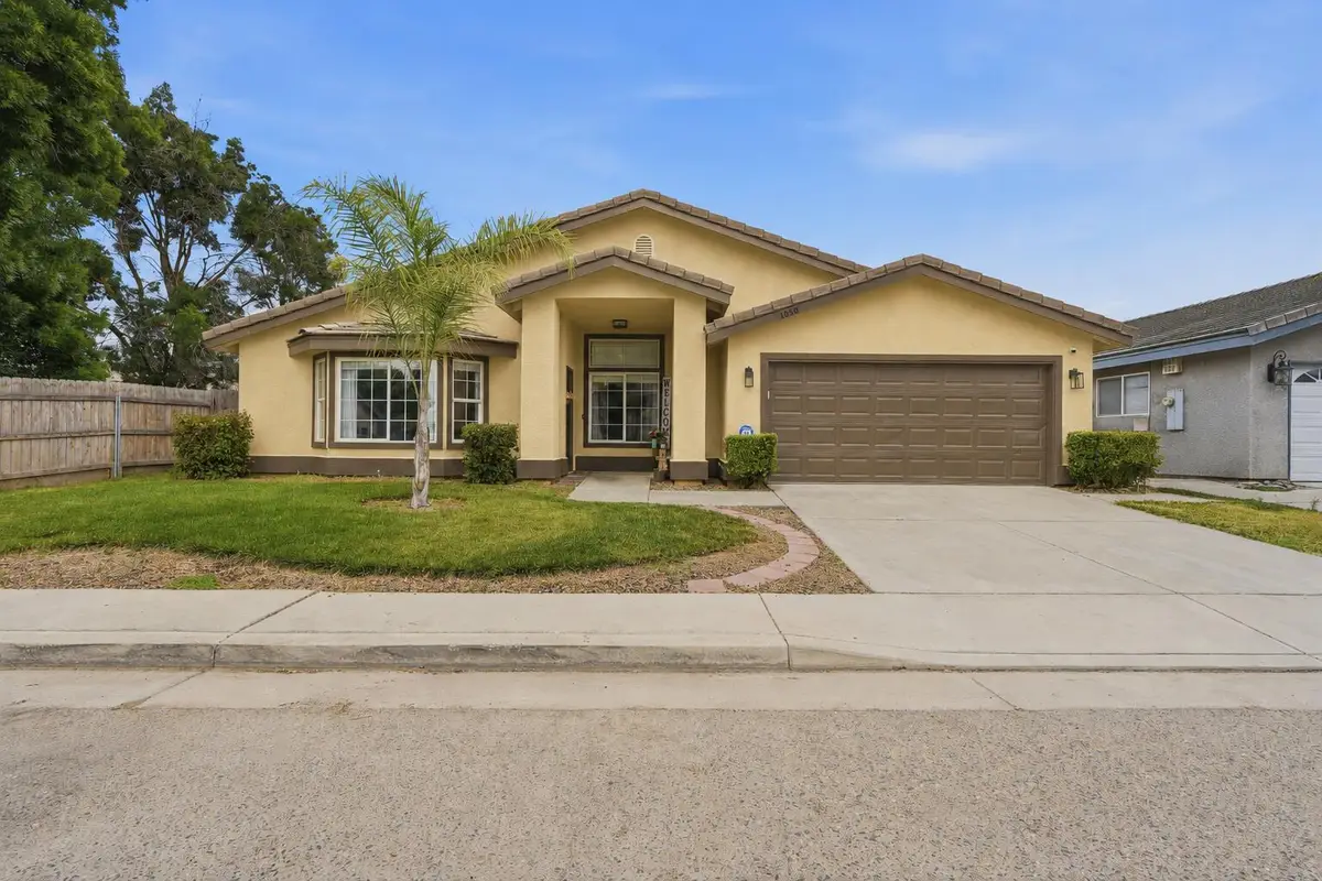 1050 N Sumter Court, Visalia, CA 93292 - #1