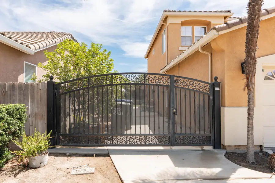 4162 S Garden Street, Visalia, CA 93277 - #3