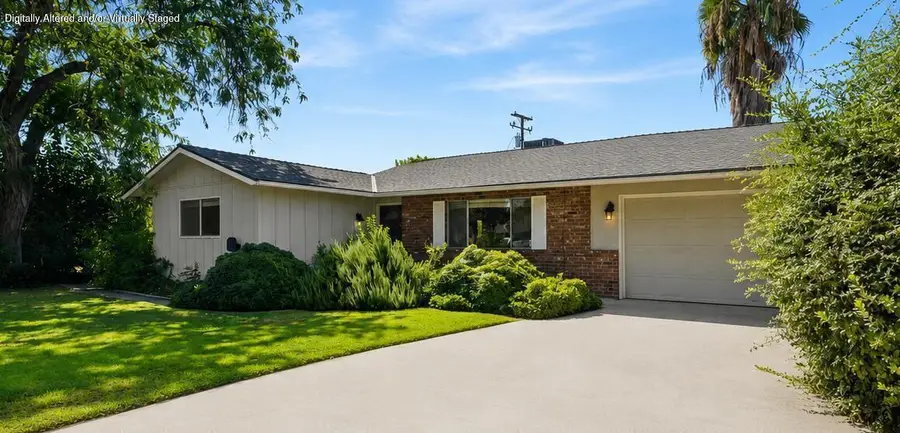 1307 E Loftus Lane, Fresno, CA 93710 - #2