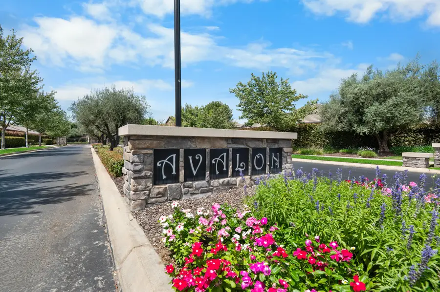 3935 W Payson Court W, Visalia, CA 93291 - #2