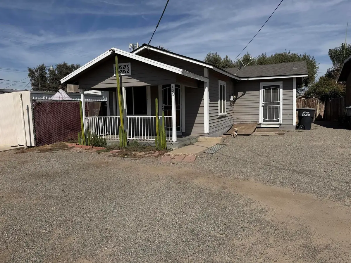 206 S Bradley Court, Visalia, CA 93292 - #1