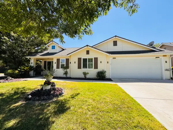 5824 E Kaviland Avenue, Fresno, CA 93727