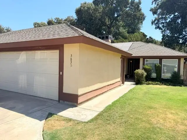 3831 W Hillsdale Avenue, Visalia, CA 93291 - #1