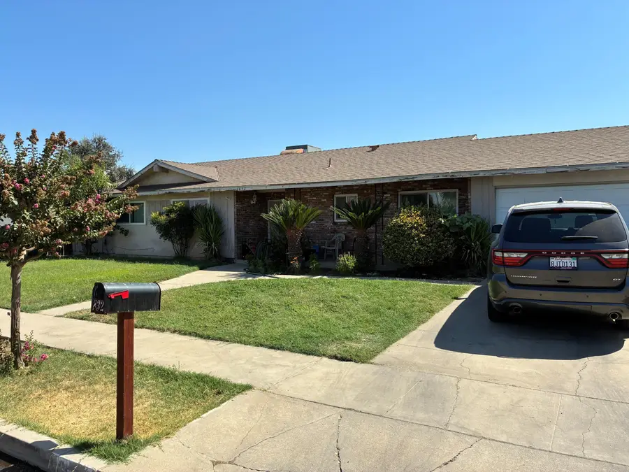 832 N Arbor Drive, Tulare, CA 93274 - #3