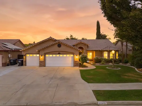 2234 N Carson Court, Visalia, CA 93291