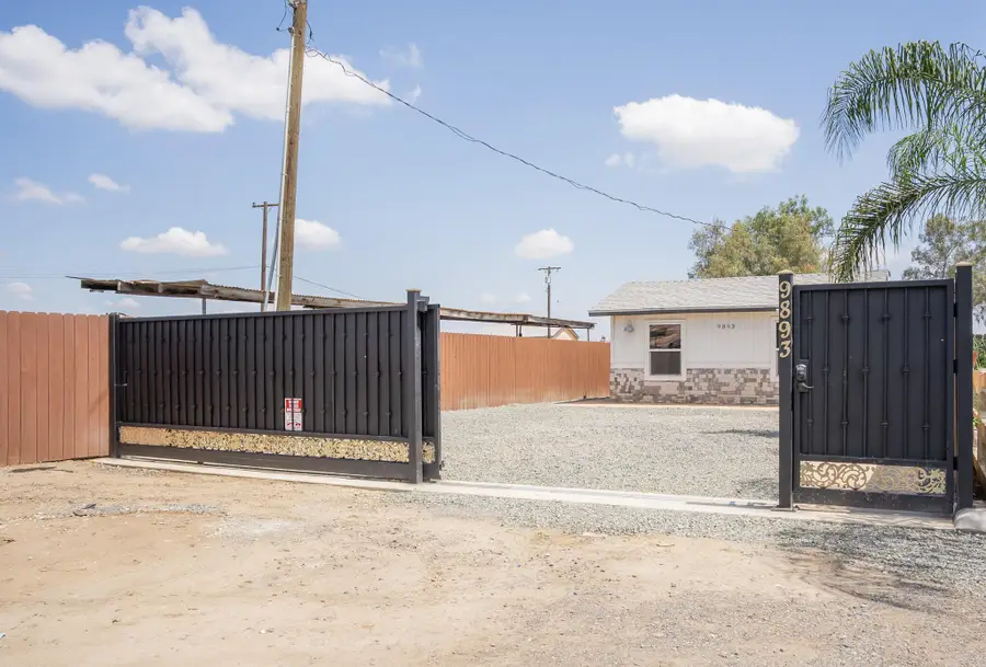 9893 Vista Avenue, Hanford, CA 93230 - #3
