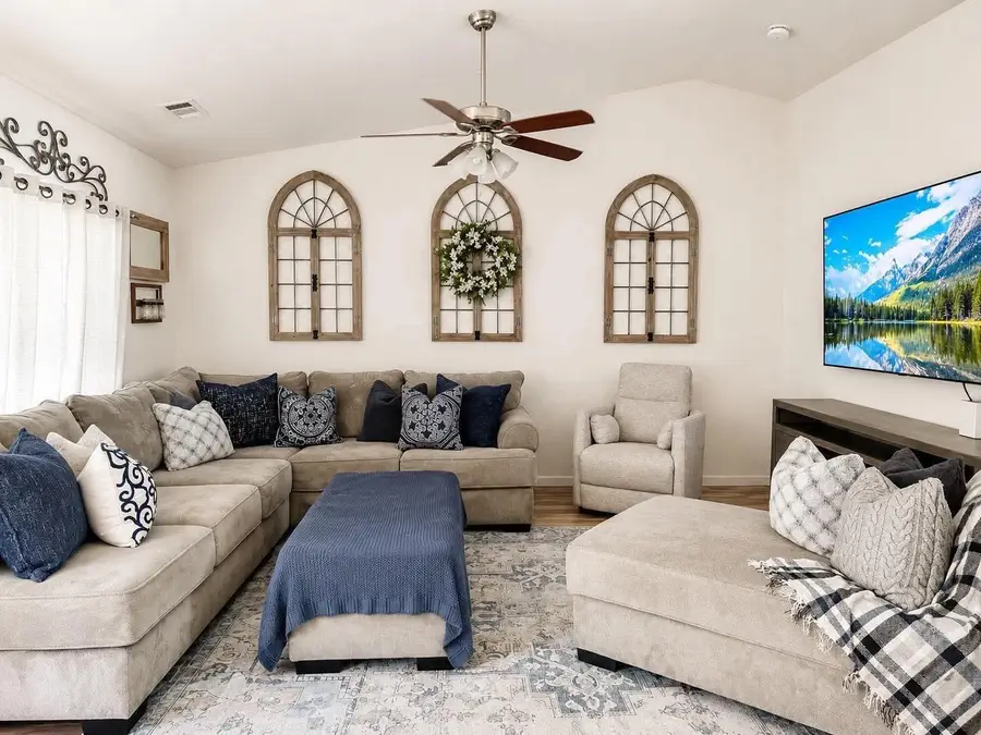 3068 S Foster Court, Tulare, CA 93274 - #2