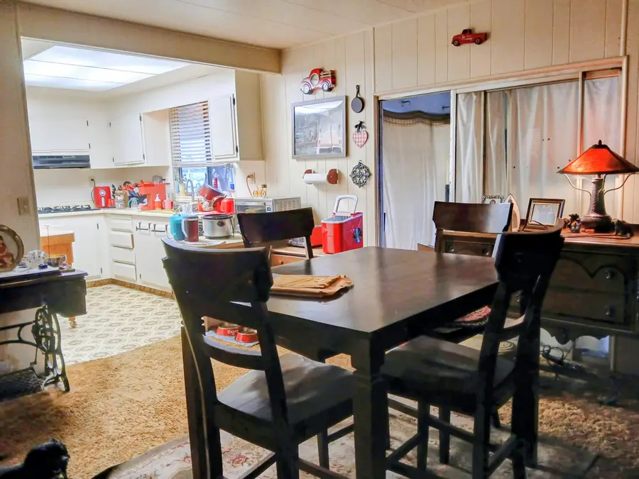 560 W Pleasant Avenue #81, Tulare, CA 93274 - #2