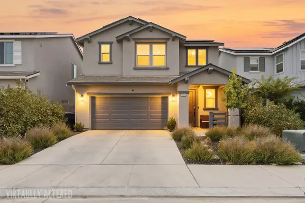 1024 W Prescott Avenue, Visalia, CA 93291