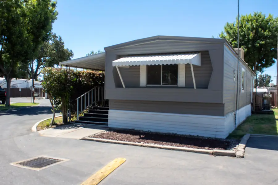 820 S Chinowth Street #12, Visalia, CA 93277 - #2