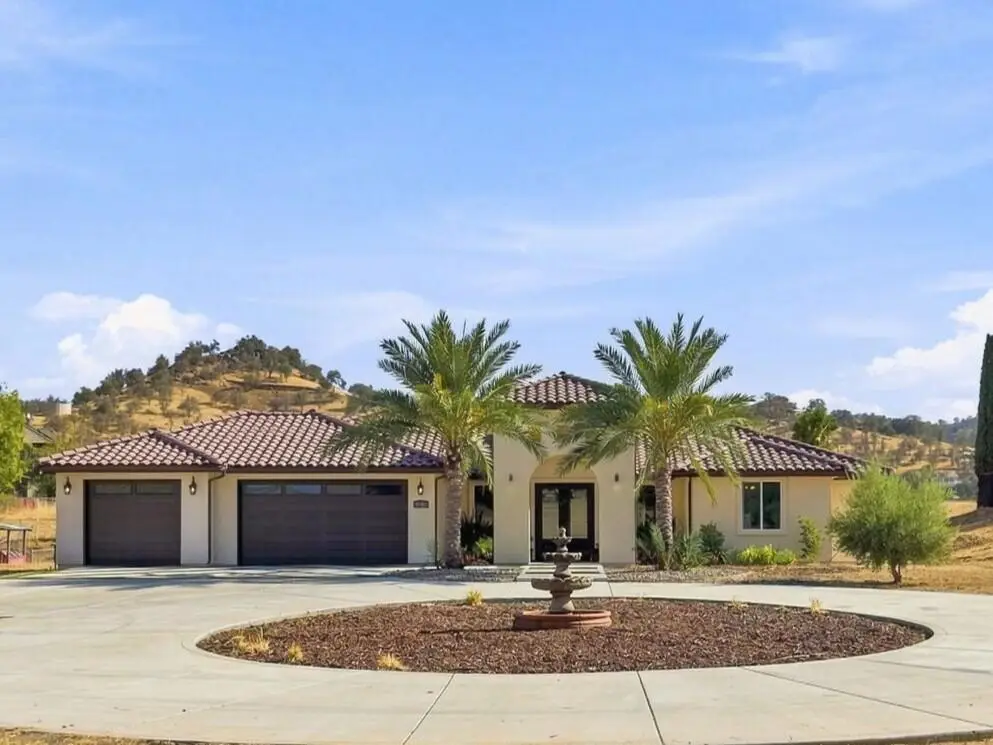 32301 Pleasant Oak Drive, Springville, CA 93265 - #1