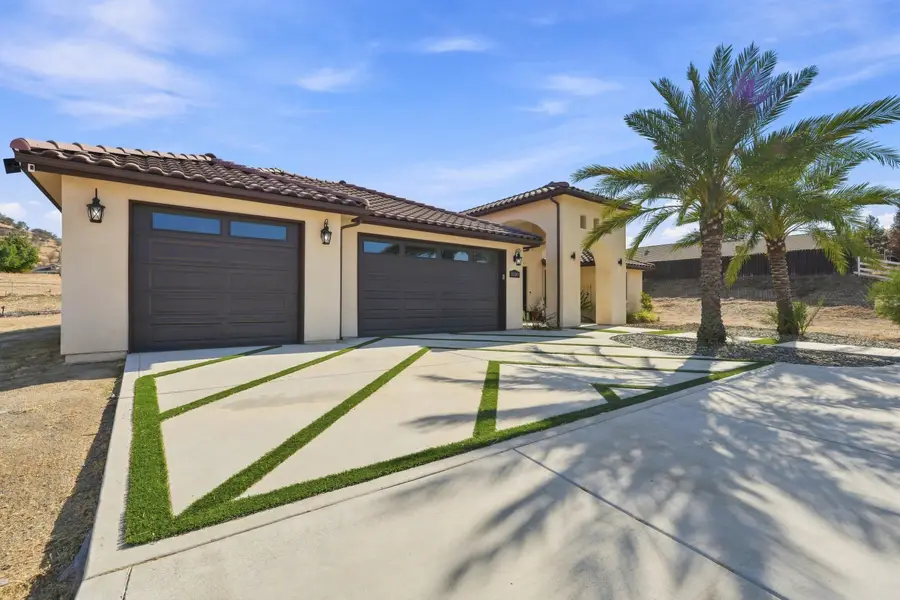 32301 Pleasant Oak Drive, Springville, CA 93265 - #3