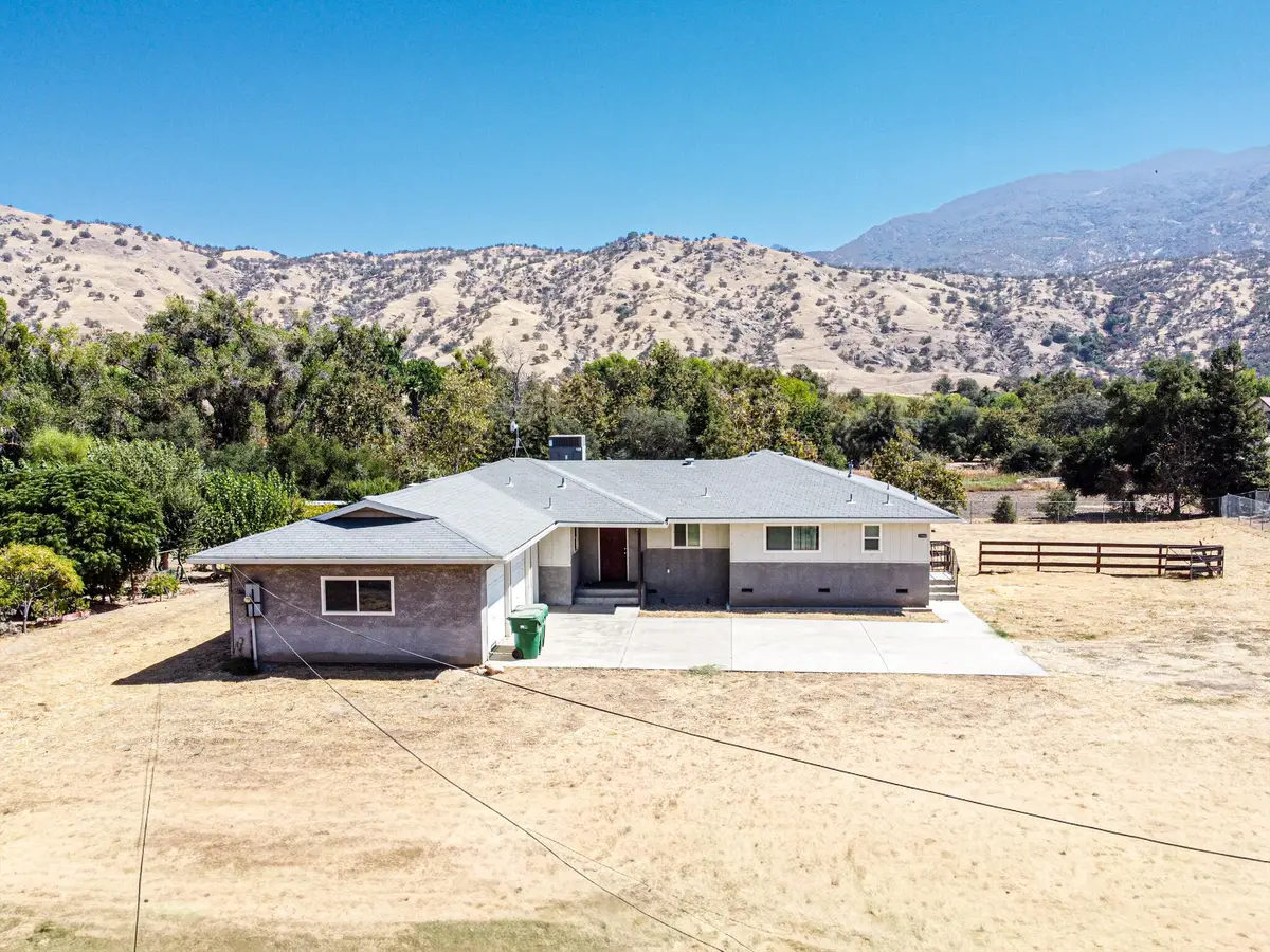 33960 Maranatha Court, Springville, CA 93265 - #1