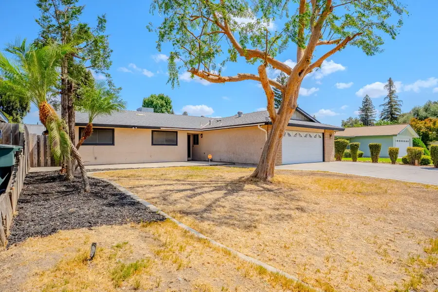 1730 S Demaree Street, Visalia, CA 93277 - #3